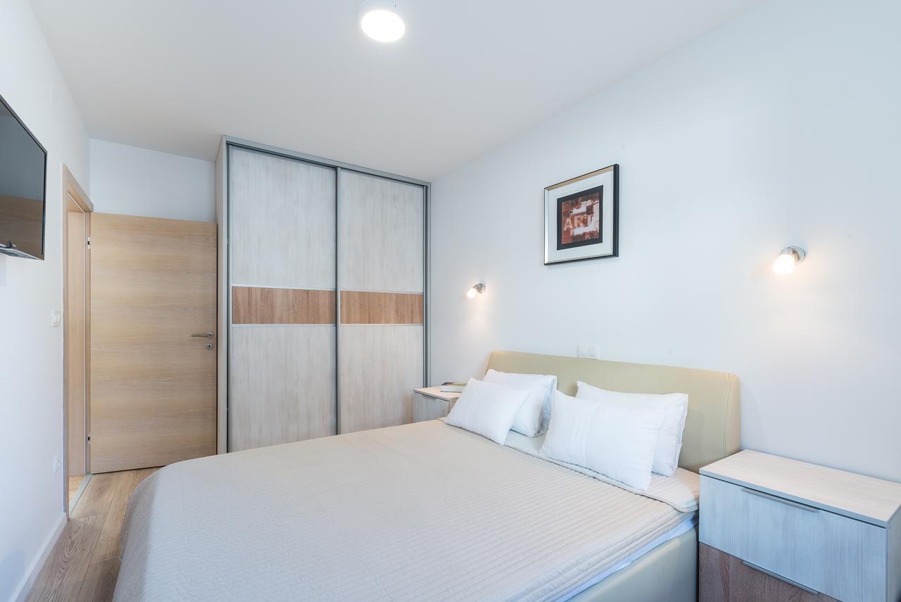 Apartments Corkovic Vir Eksteriør bilde